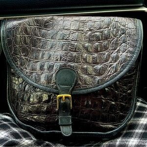 Vintage Authentic Brahmin Black Crock Bag Crossbody